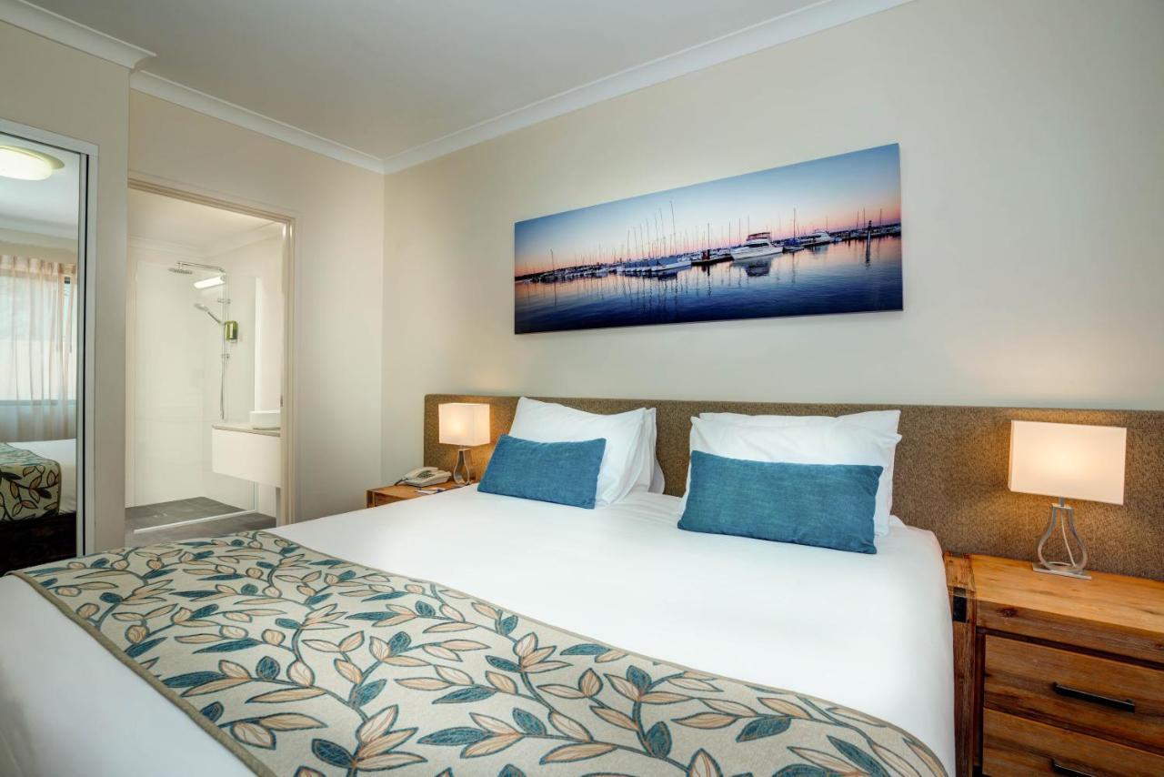 บรอดวอเตอร์ รีสอร์ต โคโม Aparthotel เพิร์ท ภายนอก รูปภาพ